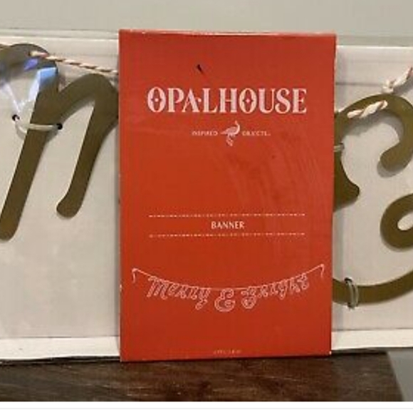 New opalhouse Merry & Bright metallic gold Script banner Garland Christmas - Picture 6 of 10